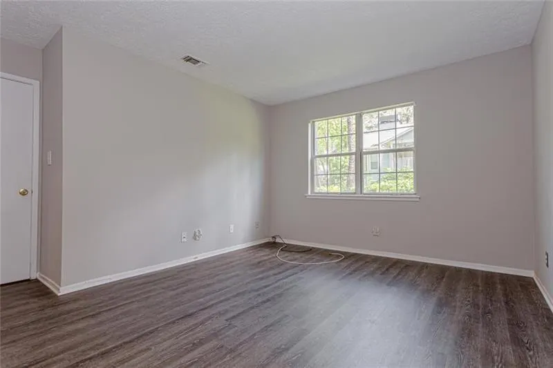 6818 Glenridge Drive Unit A, Sandy Springs, Georgia 30328, 2 Bedrooms Bedrooms, ,2 BathroomsBathrooms,Residential,Sold,6818 Glenridge Drive Unit A,6726114