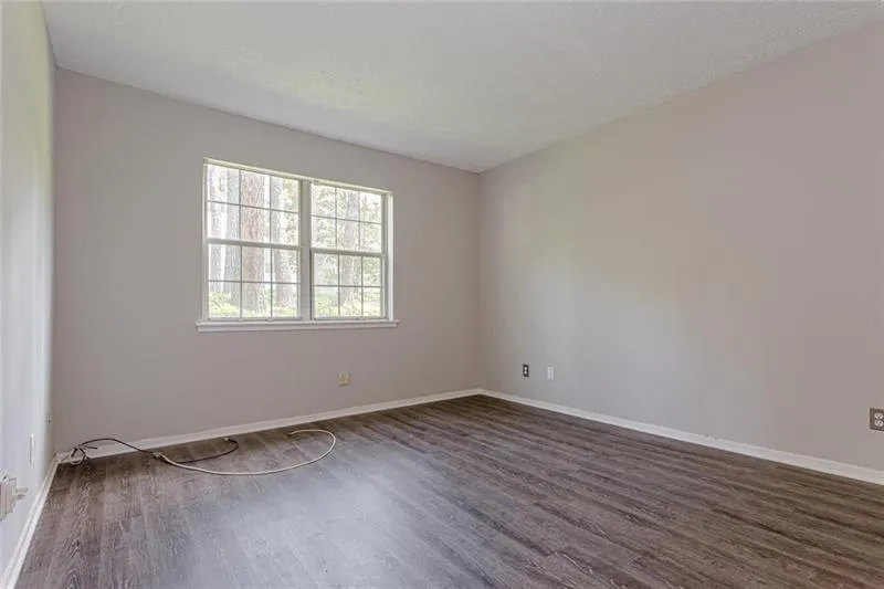 6818 Glenridge Drive Unit A, Sandy Springs, Georgia 30328, 2 Bedrooms Bedrooms, ,2 BathroomsBathrooms,Residential,Sold,6818 Glenridge Drive Unit A,6726114