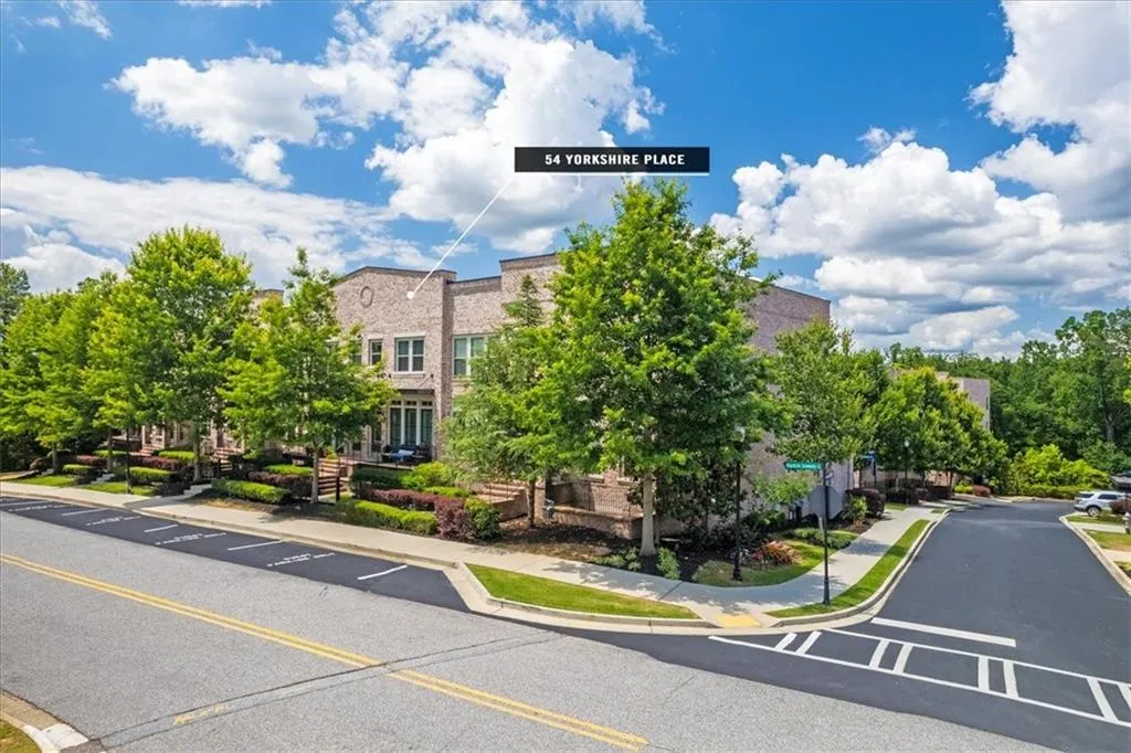 54 Yorkshire Place, Atlanta, Georgia 30328, 3 Bedrooms Bedrooms, ,3 BathroomsBathrooms,Residential,Sold,54 Yorkshire Place,7229244 54 Yorkshire Place, Atlanta, Georgia 30328, 3 Bedrooms Bedrooms, ,3 BathroomsBathrooms,Residential,Sold,54 Yorkshire Place,7229244