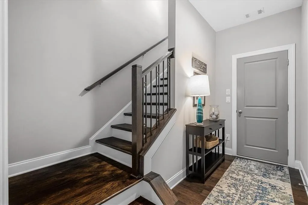 54 Yorkshire Place, Atlanta, Georgia 30328, 3 Bedrooms Bedrooms, ,3 BathroomsBathrooms,Residential,Sold,54 Yorkshire Place,7229244 54 Yorkshire Place, Atlanta, Georgia 30328, 3 Bedrooms Bedrooms, ,3 BathroomsBathrooms,Residential,Sold,54 Yorkshire Place,7229244