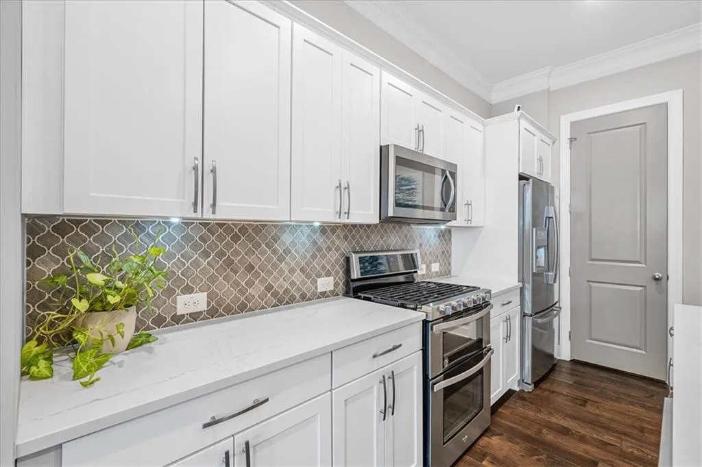 54 Yorkshire Place, Atlanta, Georgia 30328, 3 Bedrooms Bedrooms, ,3 BathroomsBathrooms,Residential,Sold,54 Yorkshire Place,7229244 54 Yorkshire Place, Atlanta, Georgia 30328, 3 Bedrooms Bedrooms, ,3 BathroomsBathrooms,Residential,Sold,54 Yorkshire Place,7229244