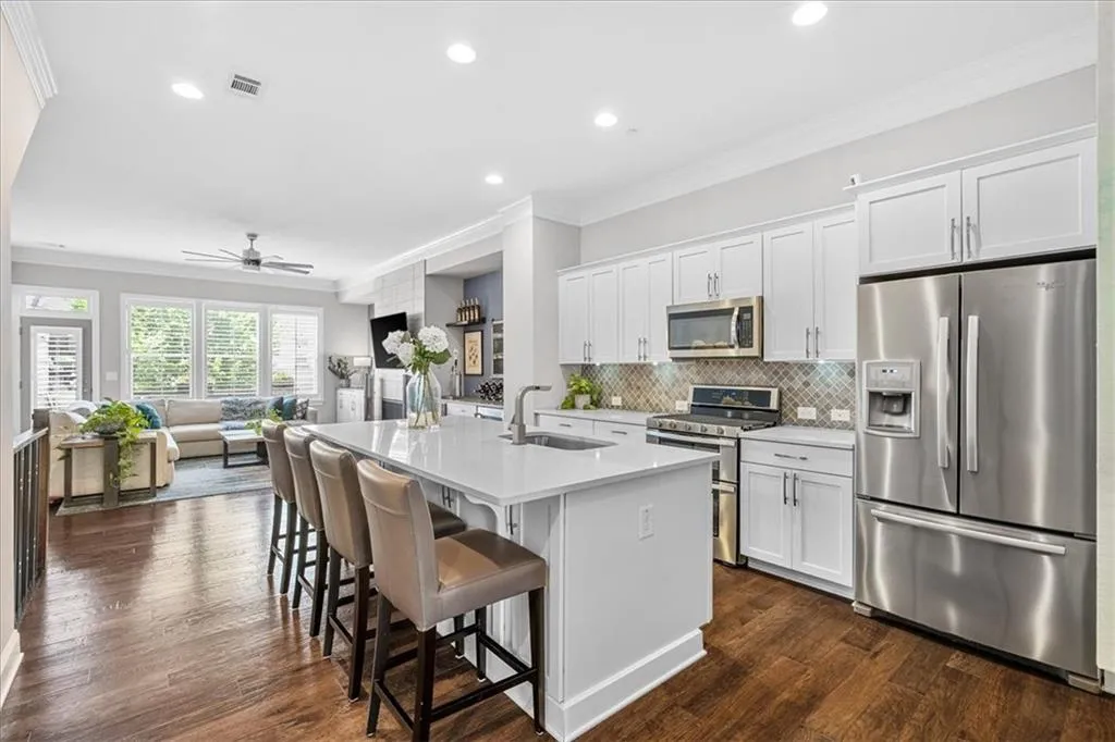 54 Yorkshire Place, Atlanta, Georgia 30328, 3 Bedrooms Bedrooms, ,3 BathroomsBathrooms,Residential,Sold,54 Yorkshire Place,7229244 54 Yorkshire Place, Atlanta, Georgia 30328, 3 Bedrooms Bedrooms, ,3 BathroomsBathrooms,Residential,Sold,54 Yorkshire Place,7229244