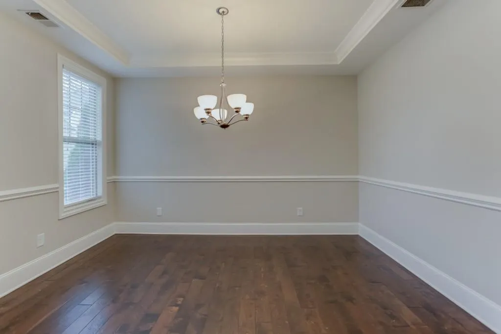 7600 Highland Bluff, Sandy Springs, Georgia 30328, 4 Bedrooms Bedrooms, ,2 BathroomsBathrooms,Residential,Sold,7600 Highland Bluff,6101086