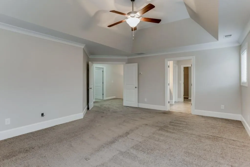 7600 Highland Bluff, Sandy Springs, Georgia 30328, 4 Bedrooms Bedrooms, ,2 BathroomsBathrooms,Residential,Sold,7600 Highland Bluff,6101086