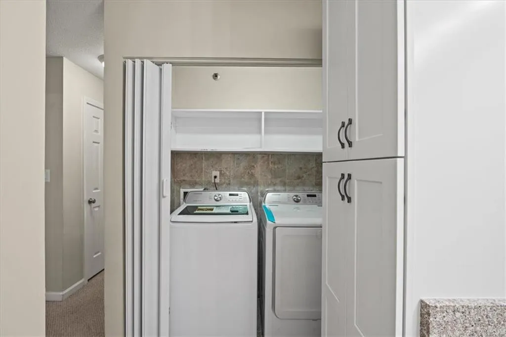 1217 Highland Bluff Drive Se, Atlanta, Georgia 30339, 2 Bedrooms Bedrooms, ,2 BathroomsBathrooms,Residential,For Sale,1217 Highland Bluff Drive Se,7662651