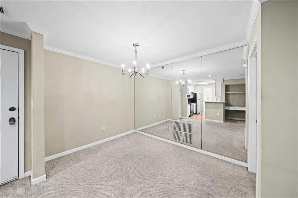 1217 Highland Bluff Drive Se, Atlanta, Georgia 30339, 2 Bedrooms Bedrooms, ,2 BathroomsBathrooms,Residential,For Sale,1217 Highland Bluff Drive Se,7662651