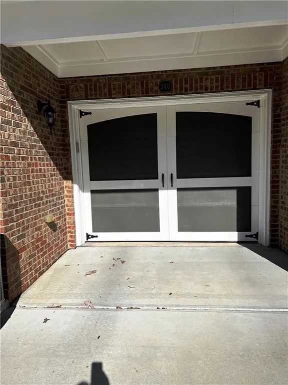 240 Le Gran Bend, Atlanta, Georgia 30328, 2 Bedrooms Bedrooms, ,2 BathroomsBathrooms,Residential,Sold,240 Le Gran Bend,7166974