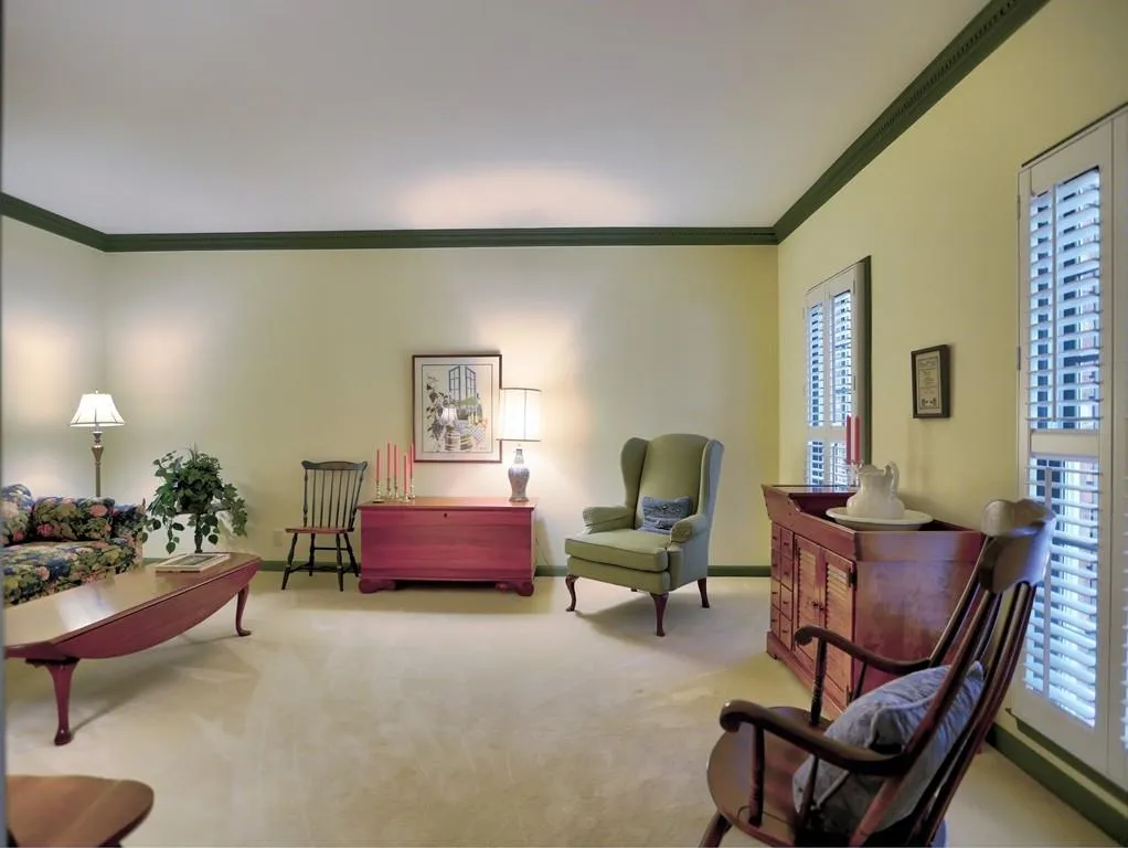 390 Stone Mill Trail, Sandy Springs, Georgia 30328, 4 Bedrooms Bedrooms, ,2 BathroomsBathrooms,Residential,Sold,390 Stone Mill Trail,6099781