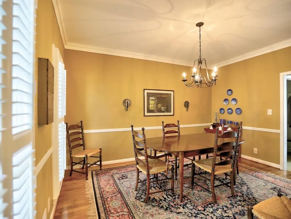 390 Stone Mill Trail, Sandy Springs, Georgia 30328, 4 Bedrooms Bedrooms, ,2 BathroomsBathrooms,Residential,Sold,390 Stone Mill Trail,6099781