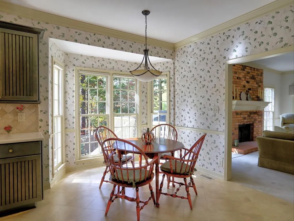 390 Stone Mill Trail, Sandy Springs, Georgia 30328, 4 Bedrooms Bedrooms, ,2 BathroomsBathrooms,Residential,Sold,390 Stone Mill Trail,6099781