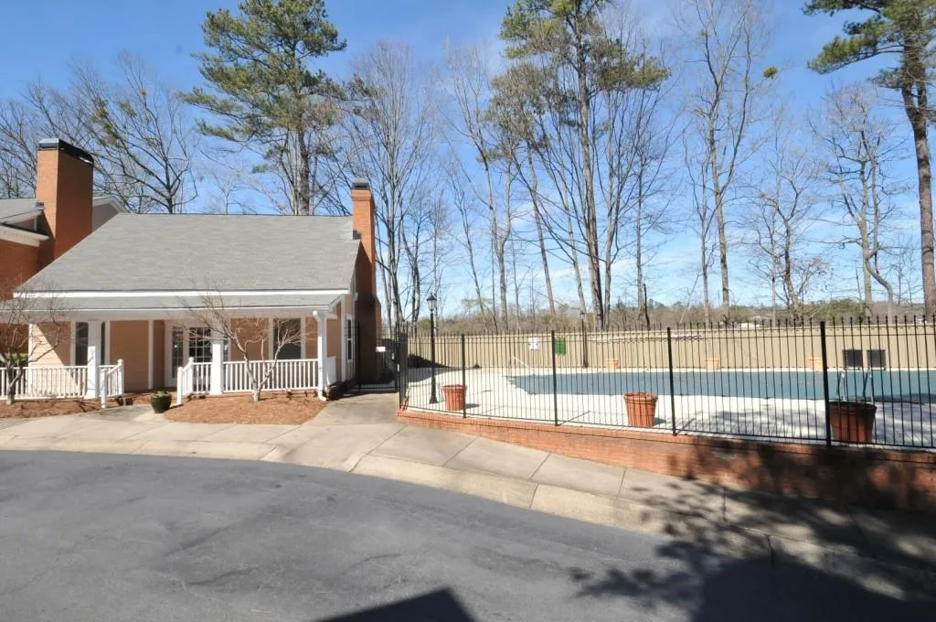 7500 Roswell Road Unit 19, Sandy Springs, Georgia 30350, 2 Bedrooms Bedrooms, ,2 BathroomsBathrooms,Residential,Sold,7500 Roswell Road Unit 19,5656806 7500 Roswell Road Unit 19, Sandy Springs, Georgia 30350, 2 Bedrooms Bedrooms, ,2 BathroomsBathrooms,Residential,Sold,7500 Roswell Road Unit 19,5656806