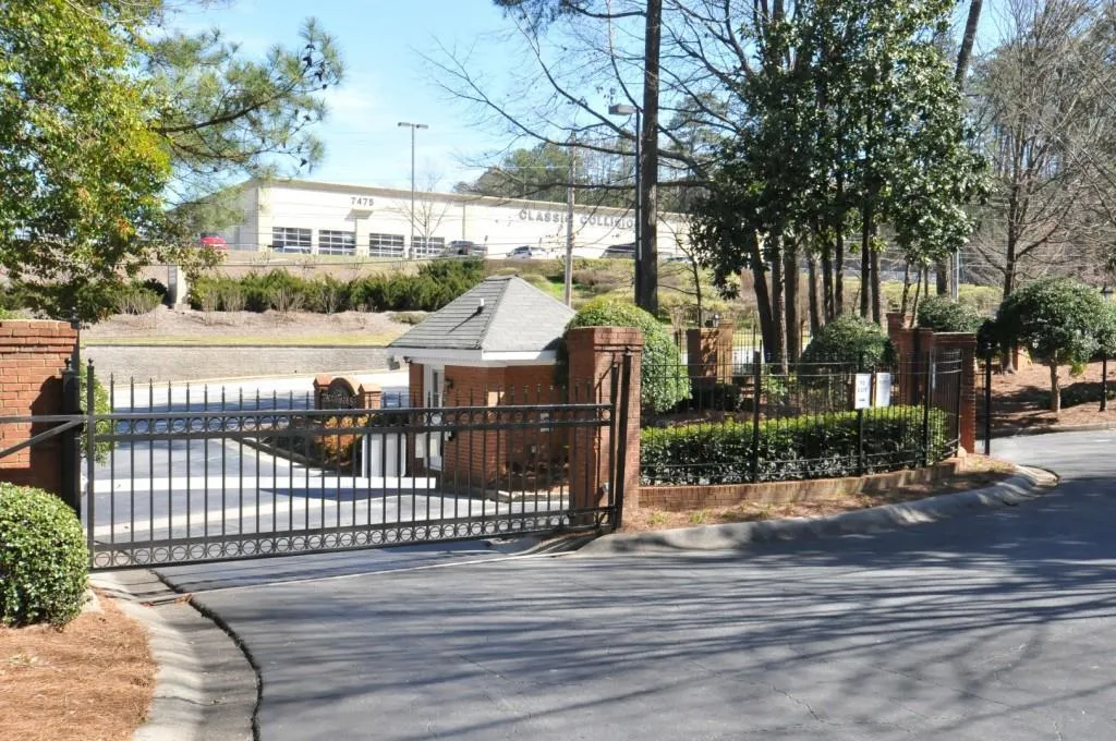7500 Roswell Road Unit 19, Sandy Springs, Georgia 30350, 2 Bedrooms Bedrooms, ,2 BathroomsBathrooms,Residential,Sold,7500 Roswell Road Unit 19,5656806 7500 Roswell Road Unit 19, Sandy Springs, Georgia 30350, 2 Bedrooms Bedrooms, ,2 BathroomsBathrooms,Residential,Sold,7500 Roswell Road Unit 19,5656806