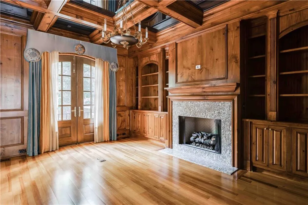 3558 Mill Creek Road Ne, Atlanta, Georgia 30319, 6 Bedrooms Bedrooms, ,7 BathroomsBathrooms,Residential,For Sale,3558 Mill Creek Road Ne,7651963