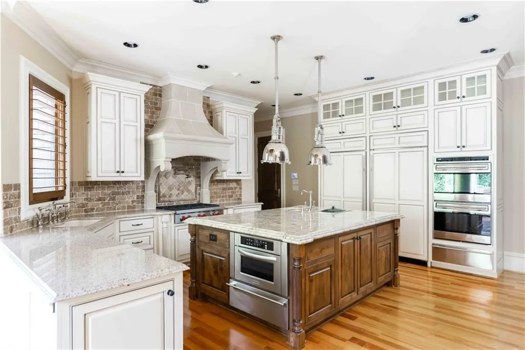 3558 Mill Creek Road Ne, Atlanta, Georgia 30319, 6 Bedrooms Bedrooms, ,7 BathroomsBathrooms,Residential,For Sale,3558 Mill Creek Road Ne,7651963