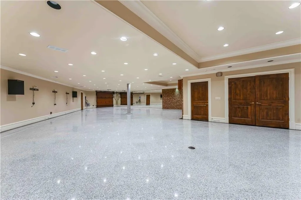 3558 Mill Creek Road Ne, Atlanta, Georgia 30319, 6 Bedrooms Bedrooms, ,7 BathroomsBathrooms,Residential,For Sale,3558 Mill Creek Road Ne,7651963