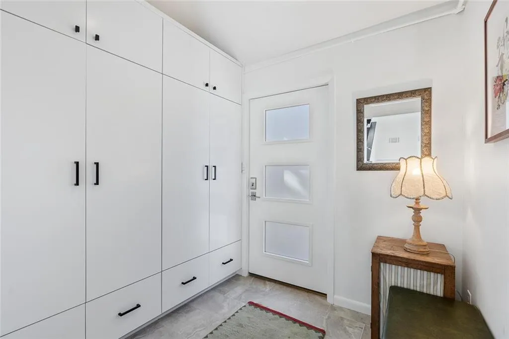 300 Idlewood Court, Atlanta, Georgia 30327, 4 Bedrooms Bedrooms, ,3 BathroomsBathrooms,Residential,Sold,300 Idlewood Court,7168599