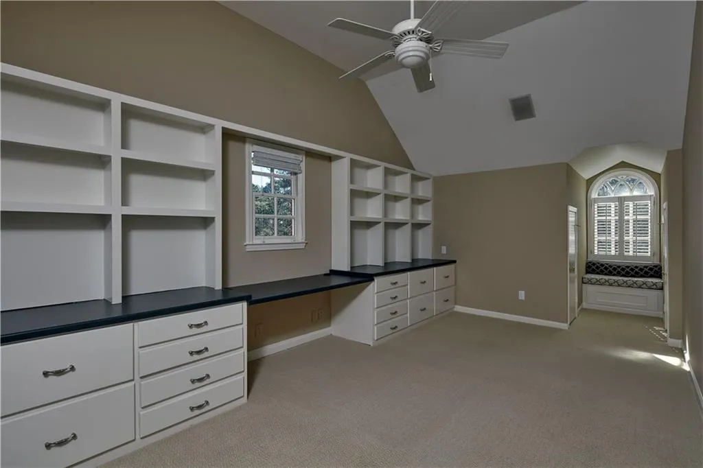 4240 E Conway Drive Nw, Atlanta, Georgia 30327, 3 Bedrooms Bedrooms, ,3 BathroomsBathrooms,Residential,Sold,4240 E Conway Drive Nw,5958147