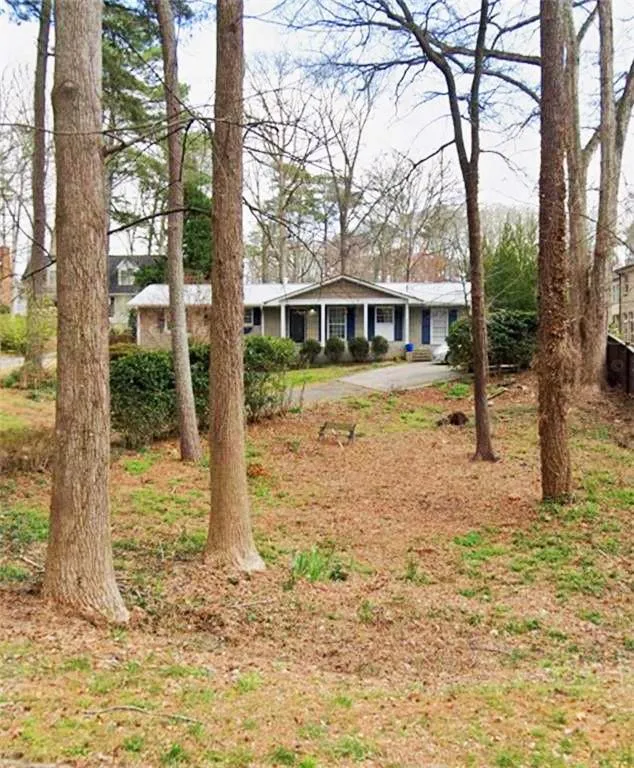 6355 Long Island Drive Nw, Sandy Springs, Georgia 30328, 3 Bedrooms Bedrooms, ,3 BathroomsBathrooms,Residential,Sold,6355 Long Island Drive Nw,7219489