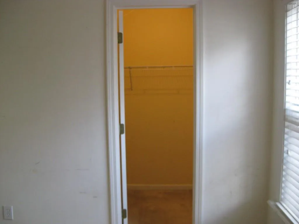 404 Brighton Point, Sandy Springs, Georgia 30328, 2 Bedrooms Bedrooms, ,2 BathroomsBathrooms,Residential,Sold,404 Brighton Point,5514740