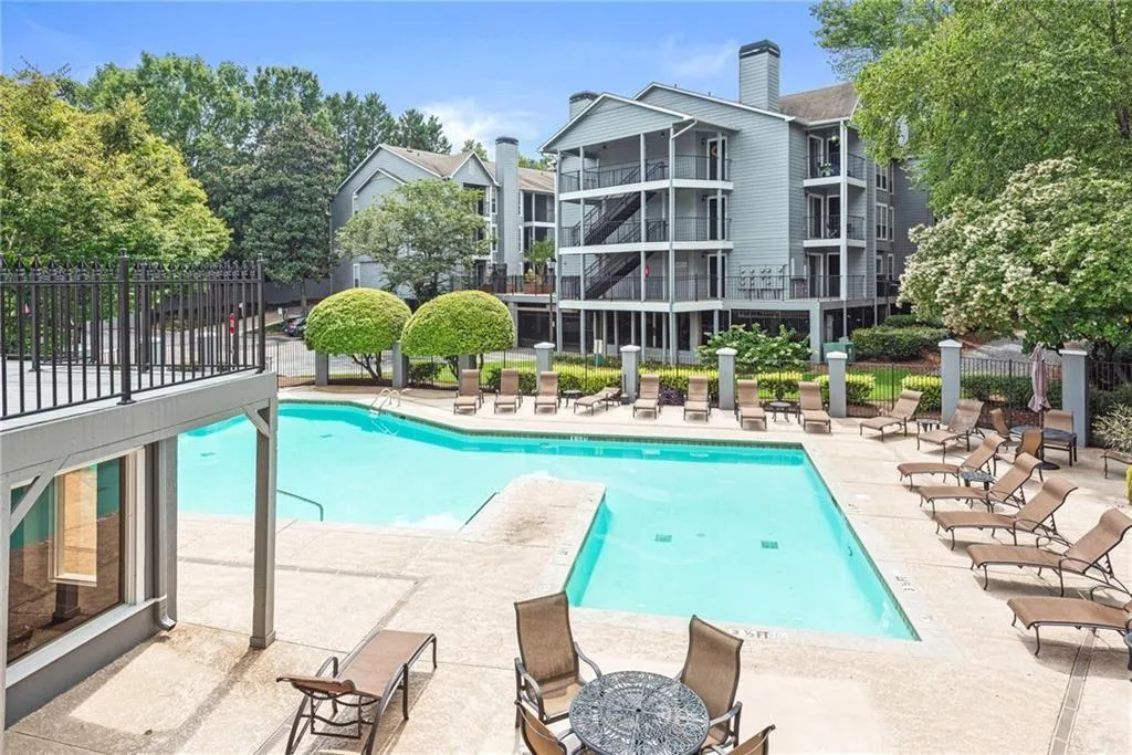 547 Granville Court, Atlanta, Georgia 30328, 1 Bedroom Bedrooms, ,1 BathroomBathrooms,Residential,Sold,547 Granville Court,7517683