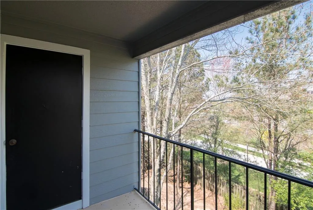 547 Granville Court, Atlanta, Georgia 30328, 1 Bedroom Bedrooms, ,1 BathroomBathrooms,Residential,Sold,547 Granville Court,7517683