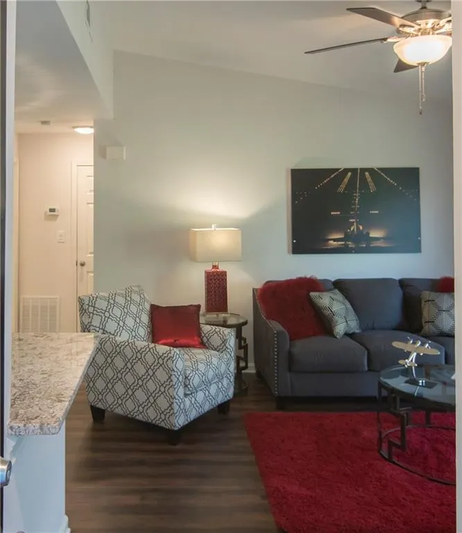 547 Granville Court, Atlanta, Georgia 30328, 1 Bedroom Bedrooms, ,1 BathroomBathrooms,Residential,Sold,547 Granville Court,7517683