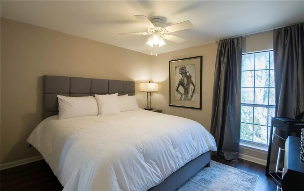 547 Granville Court, Atlanta, Georgia 30328, 1 Bedroom Bedrooms, ,1 BathroomBathrooms,Residential,Sold,547 Granville Court,7517683
