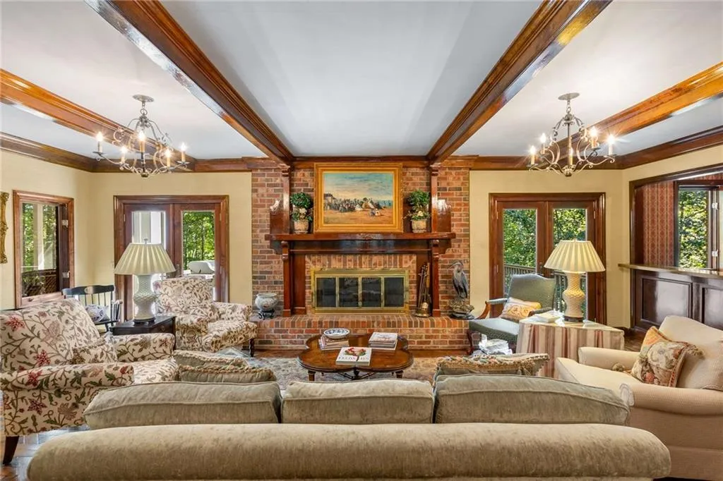 Facing the back of the home and looking into the living room from the hallway/dining room.
