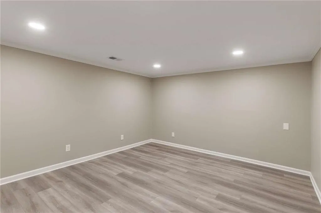 Media room/office/ exercise room.