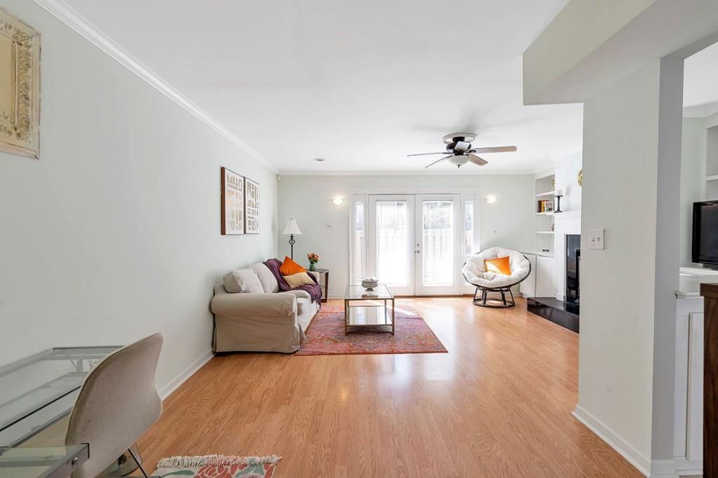 6700 Roswell Road Unit 26B, Sandy Springs, Georgia 30328, 2 Bedrooms Bedrooms, ,1 BathroomBathrooms,Residential,Sold,6700 Roswell Road Unit 26B,7289428