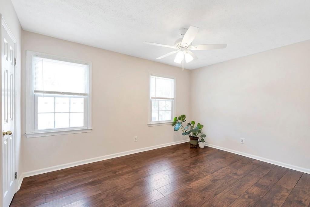 6700 Roswell Road Unit 26B, Sandy Springs, Georgia 30328, 2 Bedrooms Bedrooms, ,1 BathroomBathrooms,Residential,Sold,6700 Roswell Road Unit 26B,7289428