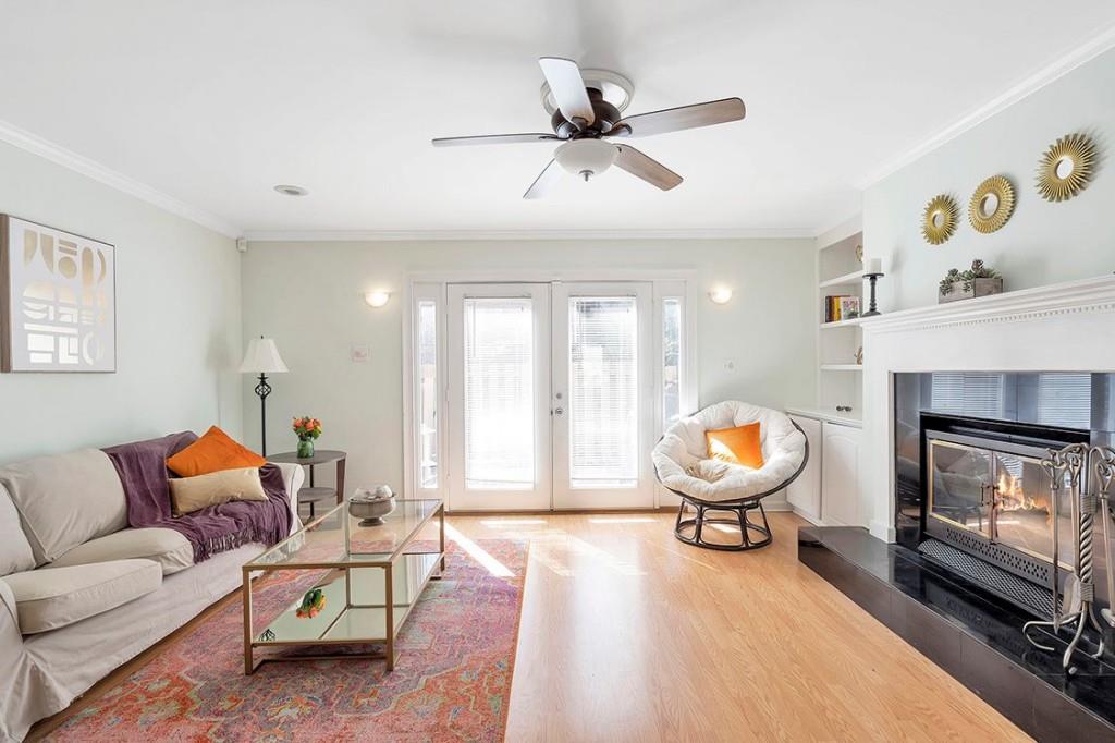 6700 Roswell Road Unit 26B, Sandy Springs, Georgia 30328, 2 Bedrooms Bedrooms, ,1 BathroomBathrooms,Residential,Sold,6700 Roswell Road Unit 26B,7289428