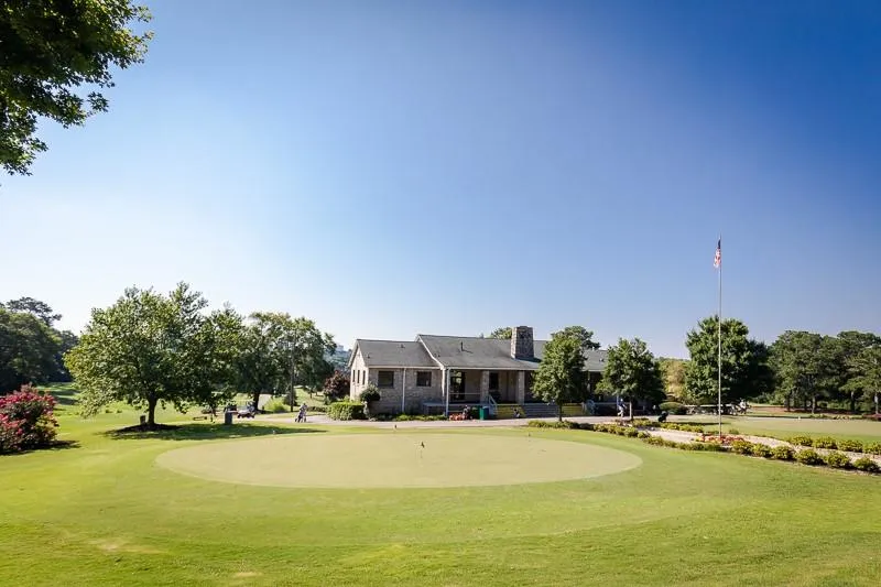 160 Ridgely Court, Atlanta, Georgia 30342, 4 Bedrooms Bedrooms, ,4 BathroomsBathrooms,Residential,Sold,160 Ridgely Court,7068357