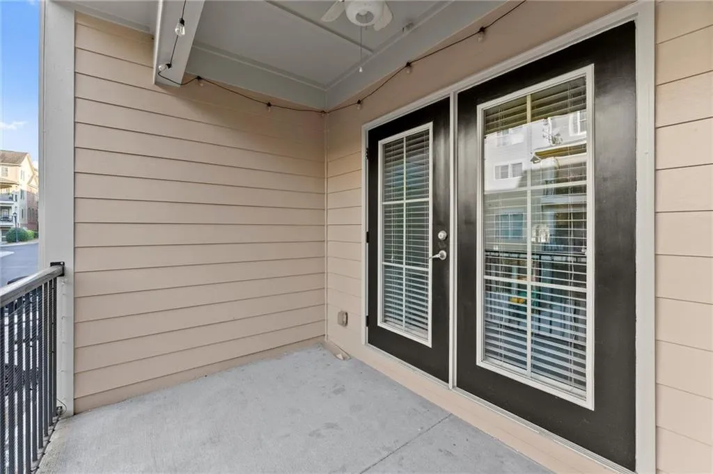 Entrance to property