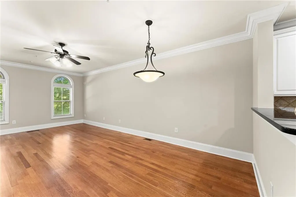 6468 Chariot Street Unit 19, Atlanta, Georgia 30328, 3 Bedrooms Bedrooms, ,3 BathroomsBathrooms,Residential,For Sale,6468 Chariot Street Unit 19,7653622