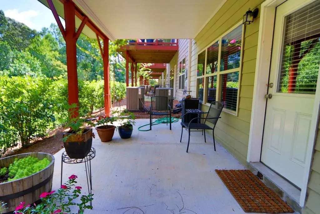 1004 Bergeron Place, Atlanta, Georgia 30328, 4 Bedrooms Bedrooms, ,3 BathroomsBathrooms,Residential,Sold,1004 Bergeron Place,6769179