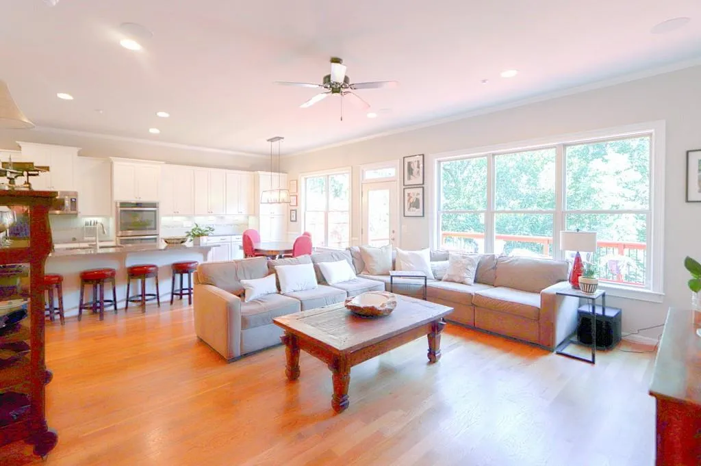 1004 Bergeron Place, Atlanta, Georgia 30328, 4 Bedrooms Bedrooms, ,3 BathroomsBathrooms,Residential,Sold,1004 Bergeron Place,6769179