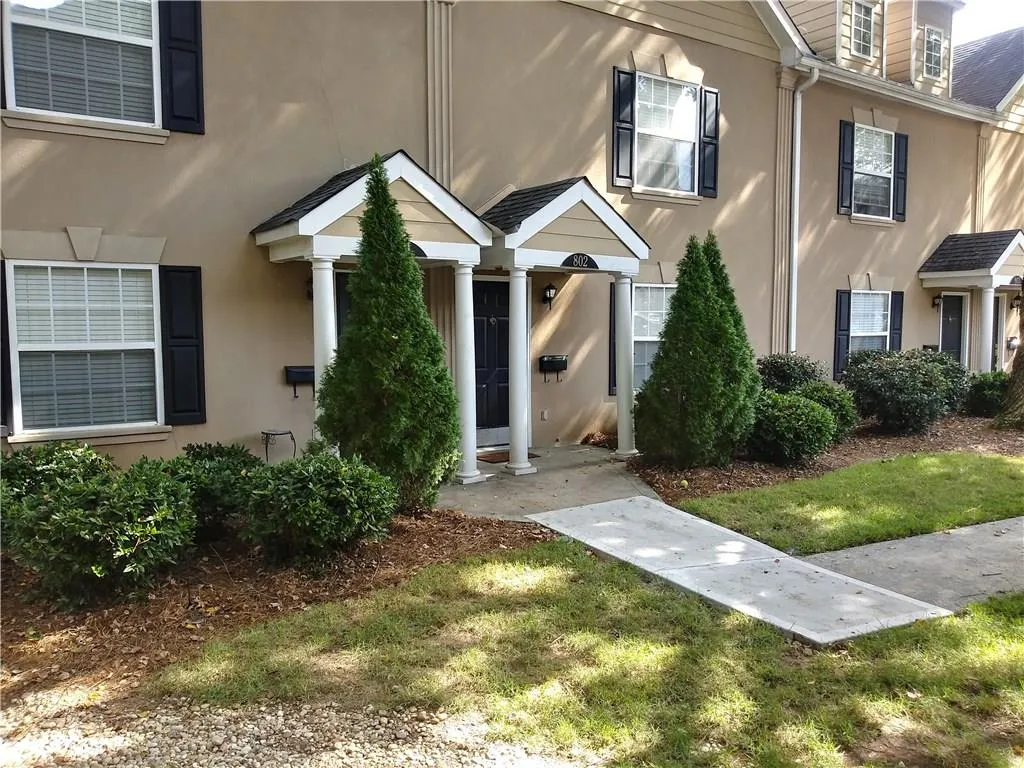 802 Brighton Point, Sandy Springs, Georgia 30328, 2 Bedrooms Bedrooms, ,2 BathroomsBathrooms,Residential,Sold,802 Brighton Point,6088599