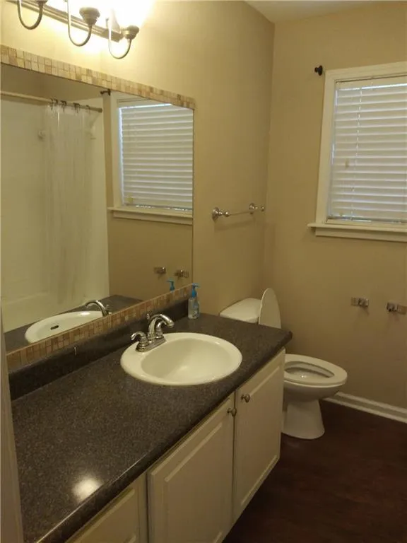 802 Brighton Point, Sandy Springs, Georgia 30328, 2 Bedrooms Bedrooms, ,2 BathroomsBathrooms,Residential,Sold,802 Brighton Point,6088599