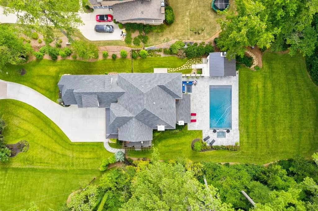 6480 Long Island Drive Nw, Sandy Springs, Georgia 30328, 6 Bedrooms Bedrooms, ,6 BathroomsBathrooms,Residential,Sold,6480 Long Island Drive Nw,6775542