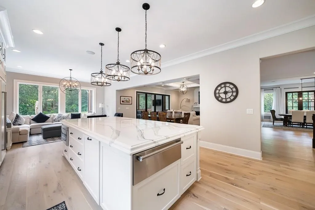 6480 Long Island Drive Nw, Sandy Springs, Georgia 30328, 6 Bedrooms Bedrooms, ,6 BathroomsBathrooms,Residential,Sold,6480 Long Island Drive Nw,6775542