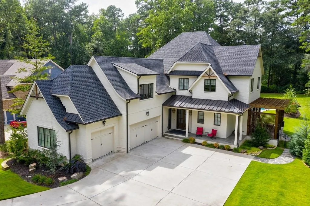 6480 Long Island Drive Nw, Sandy Springs, Georgia 30328, 6 Bedrooms Bedrooms, ,6 BathroomsBathrooms,Residential,Sold,6480 Long Island Drive Nw,6775542