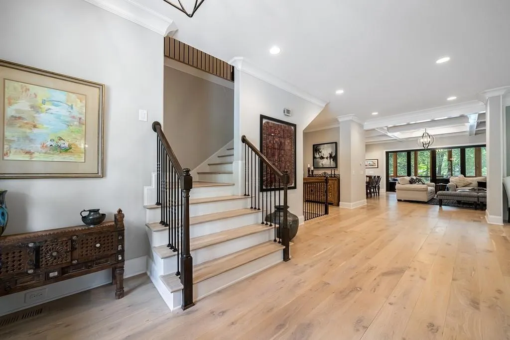 6480 Long Island Drive Nw, Sandy Springs, Georgia 30328, 6 Bedrooms Bedrooms, ,6 BathroomsBathrooms,Residential,Sold,6480 Long Island Drive Nw,6775542