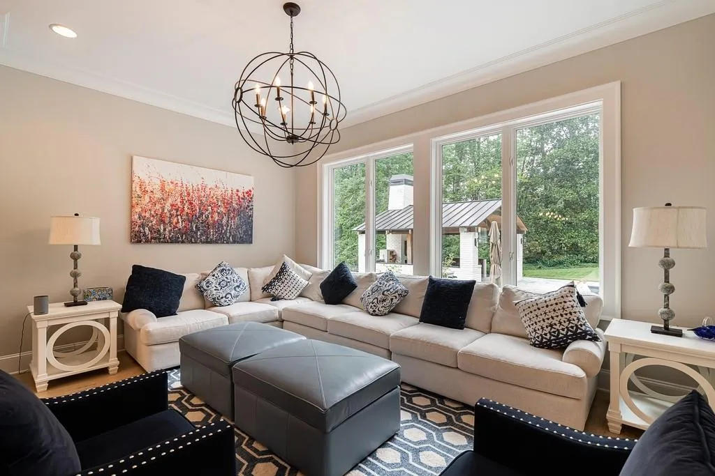 6480 Long Island Drive Nw, Sandy Springs, Georgia 30328, 6 Bedrooms Bedrooms, ,6 BathroomsBathrooms,Residential,Sold,6480 Long Island Drive Nw,6775542