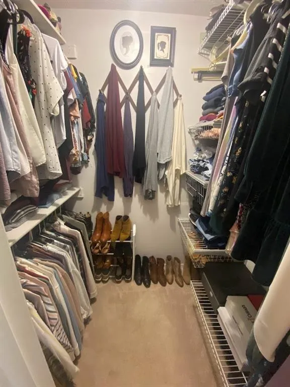 Owner's Walk-In Closet Owner's Walk-In Closet