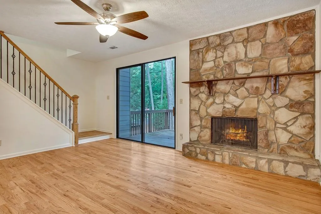 64 Goldrush Circle, Atlanta, Georgia 30328, 2 Bedrooms Bedrooms, ,2 BathroomsBathrooms,Residential,Sold,64 Goldrush Circle,6782294