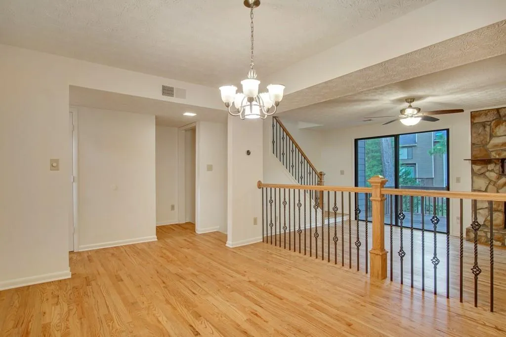 64 Goldrush Circle, Atlanta, Georgia 30328, 2 Bedrooms Bedrooms, ,2 BathroomsBathrooms,Residential,Sold,64 Goldrush Circle,6782294