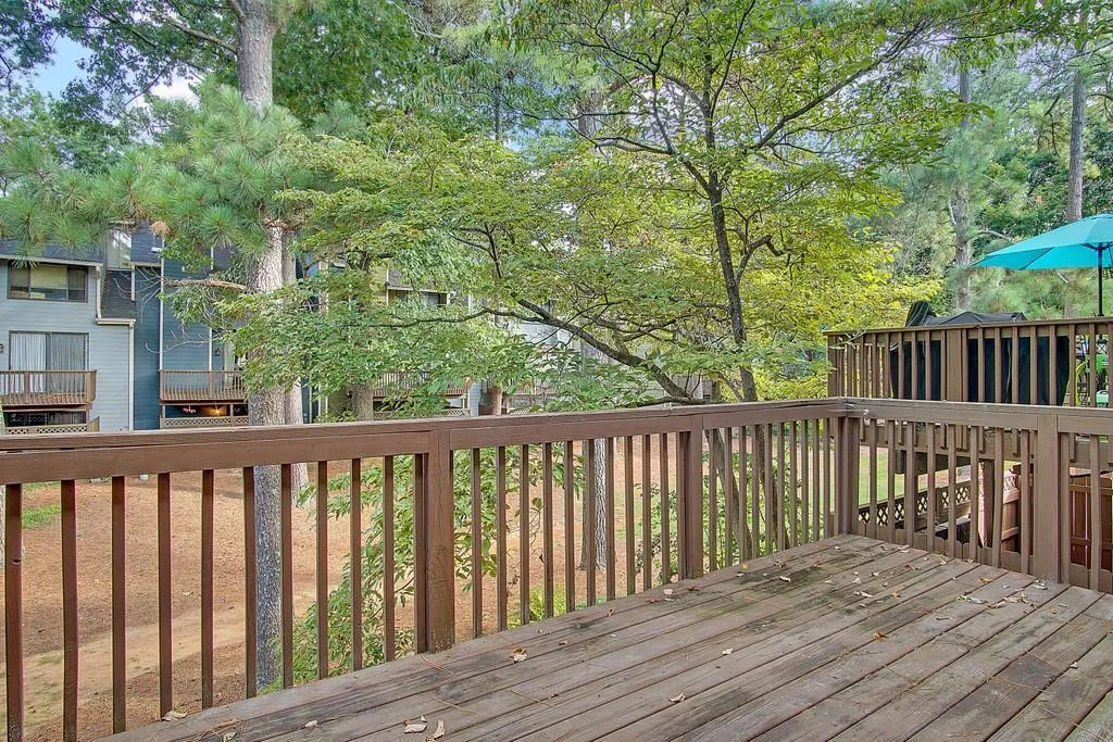 64 Goldrush Circle, Atlanta, Georgia 30328, 2 Bedrooms Bedrooms, ,2 BathroomsBathrooms,Residential,Sold,64 Goldrush Circle,6782294