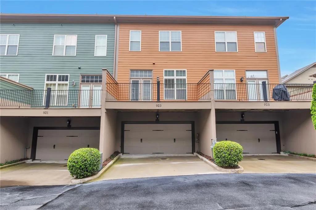 923 Telfair Close, Sandy Springs, Georgia 30350, 3 Bedrooms Bedrooms, ,3 BathroomsBathrooms,Residential,Sold,923 Telfair Close,7208376