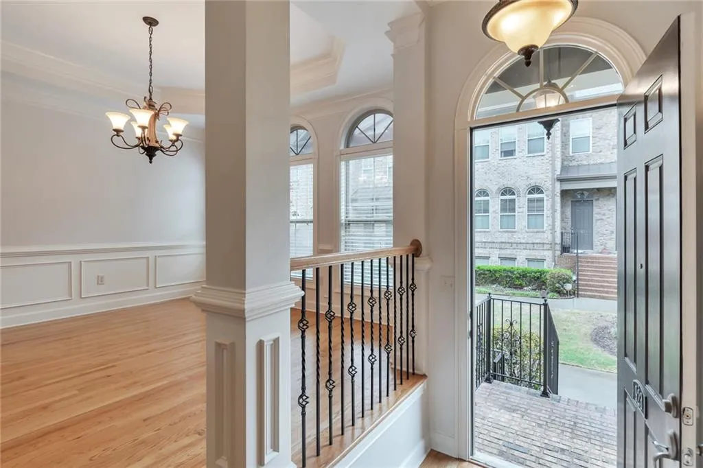 923 Telfair Close, Sandy Springs, Georgia 30350, 3 Bedrooms Bedrooms, ,3 BathroomsBathrooms,Residential,Sold,923 Telfair Close,7208376